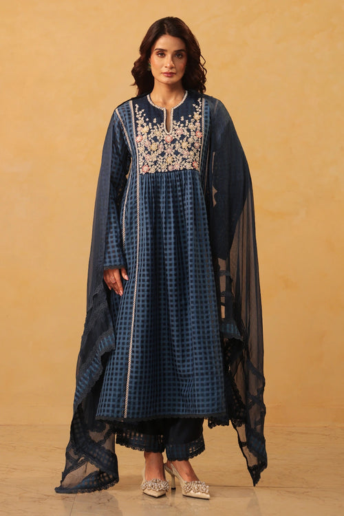 Vaayu Dark Blue Panelled Kalidar Set