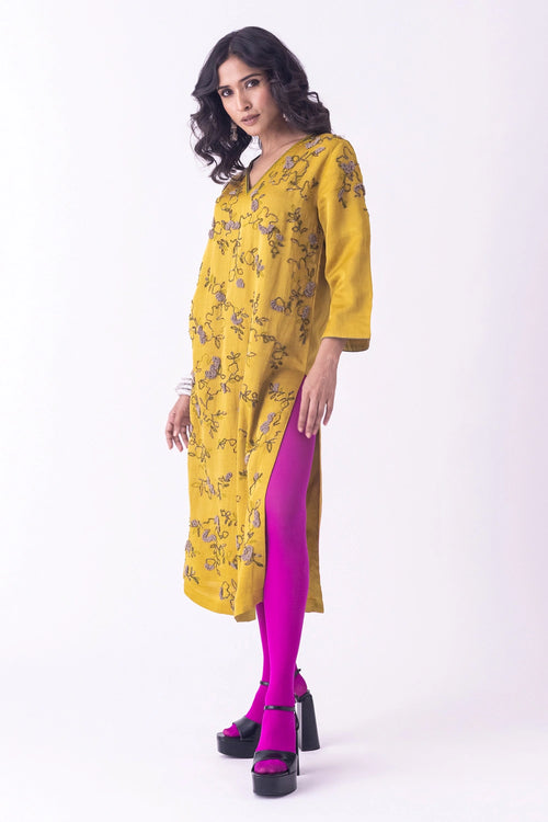 Nav Kurta