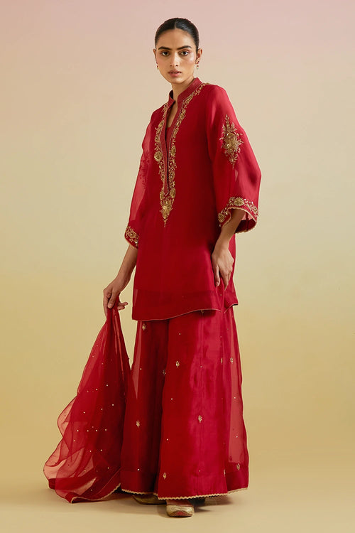 Aashra Red Kurta Set