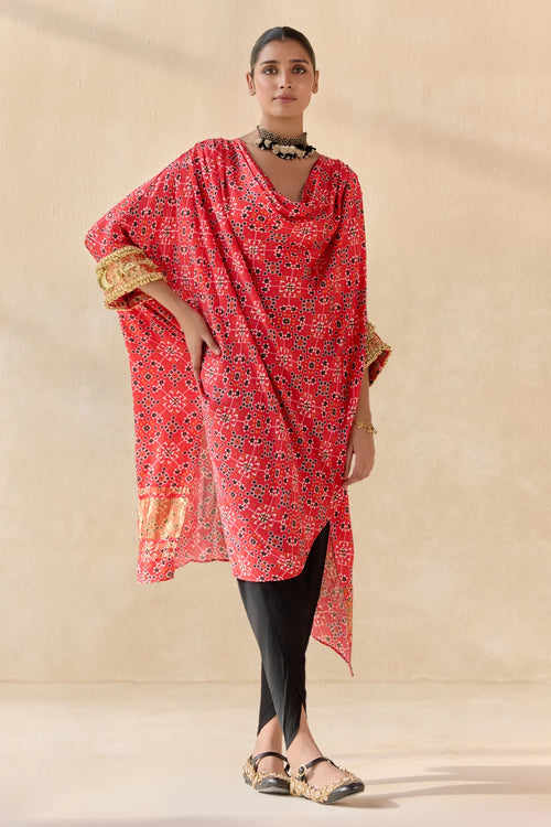 Aarohika Kaftan Set