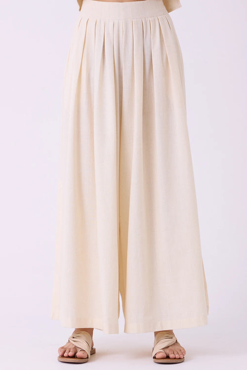 Takumi Off White Handwoven Pleated Pants