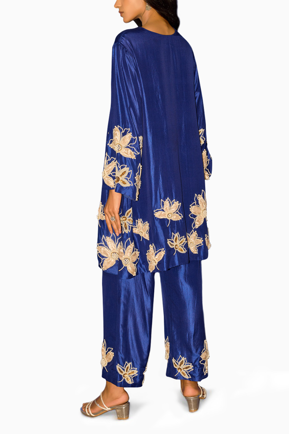 Silk Kurta and Pants with Tissue Flower Detail