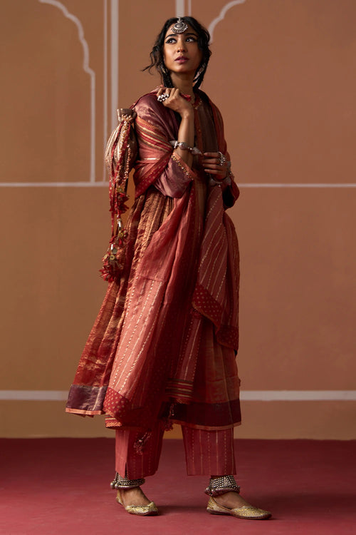 Rasha Kurta with Malaika Pant and Suhana Dupatta