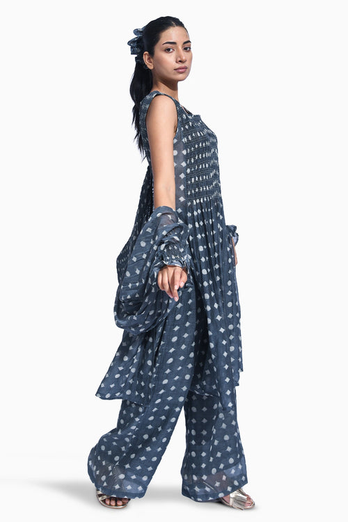 Soot Smocked Set
