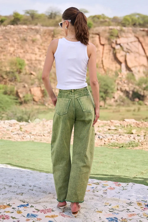 Lorina Pant