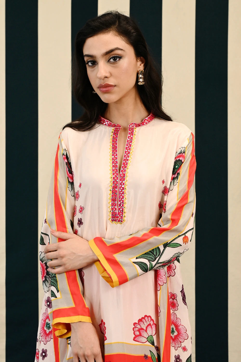 Gulmahar Svara Tunic Set