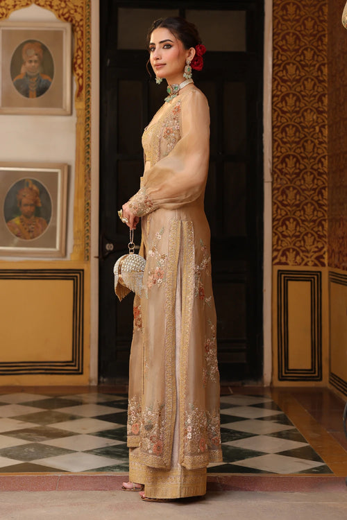 Ahista Ivory Cape Set