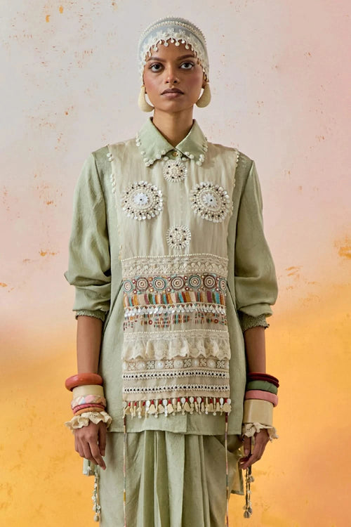 Jade Mural Viana Bib Shirt Set