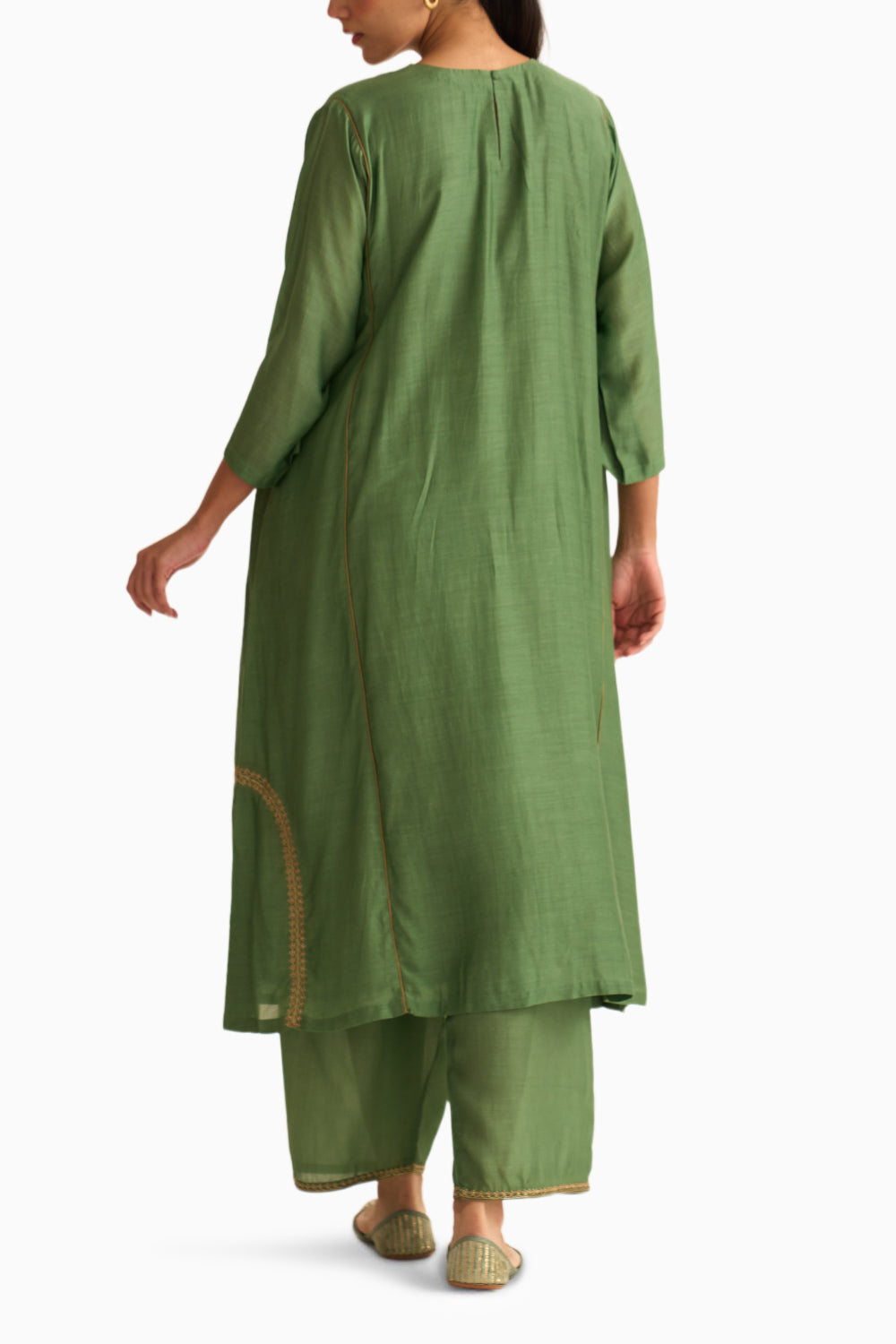 Mridini Sage Green Kurta Set