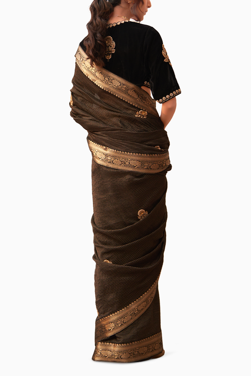 Surma Rani Phool Saree & Blouse