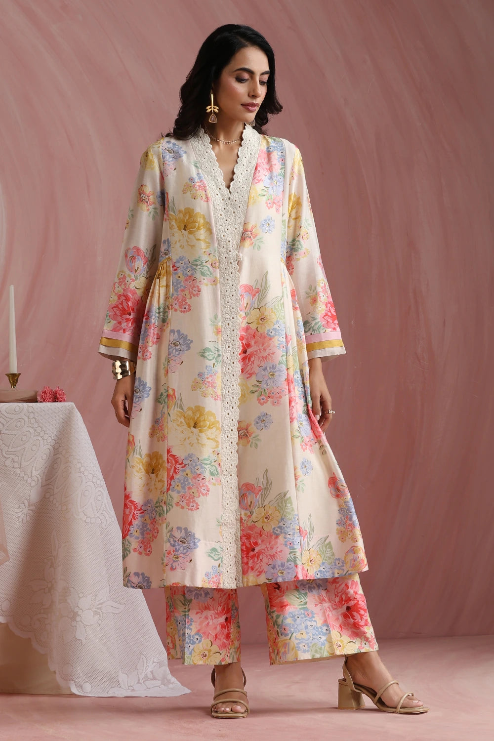 Rose Mahal Side Gathered Kurta Set