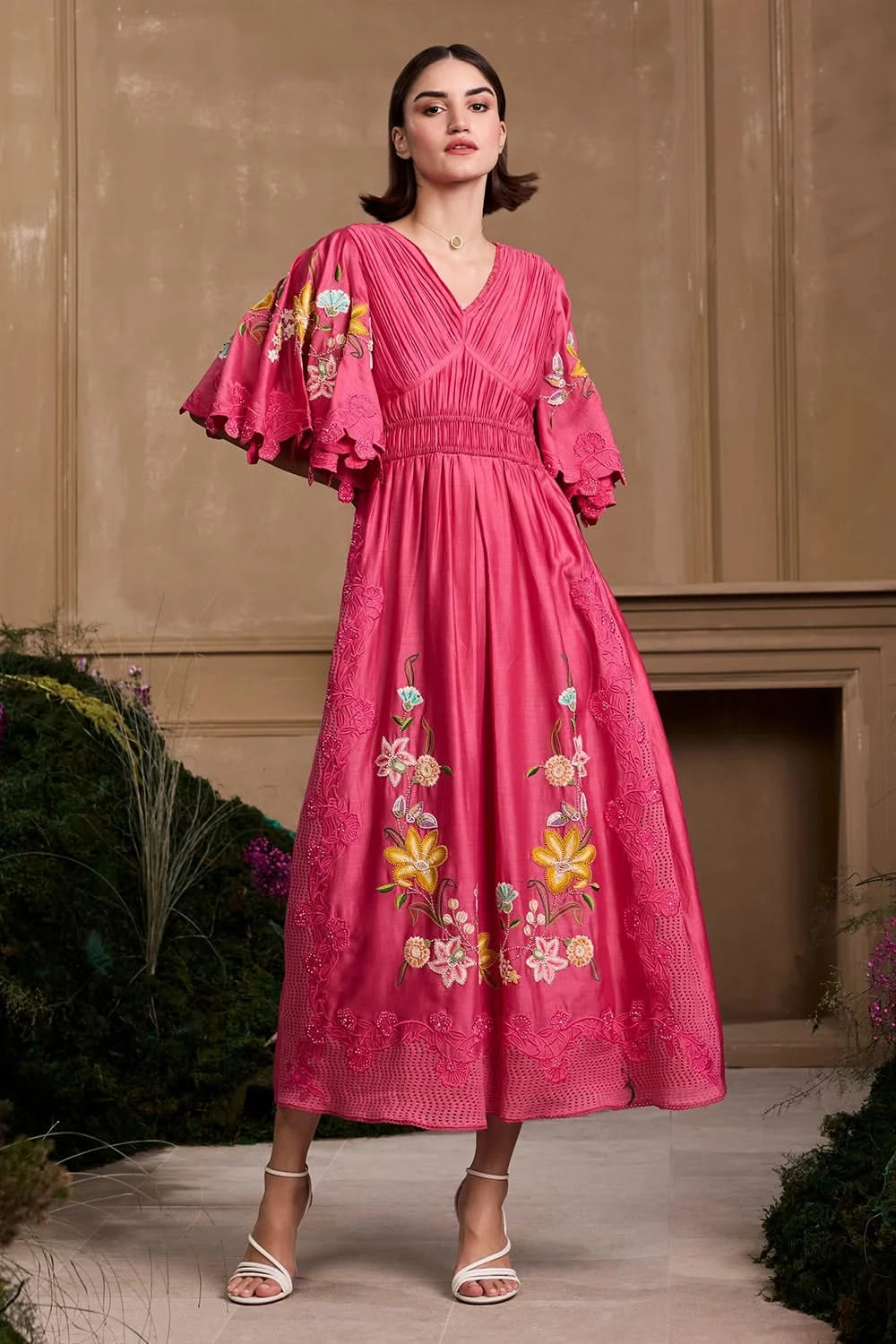 Fuchsia Floral Embroidered Ruched Dress L Fuchsia Floral Embroidered Ruched Dress L