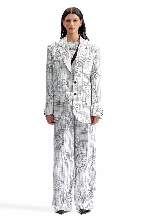 Entangled Mesh Tailored Suit