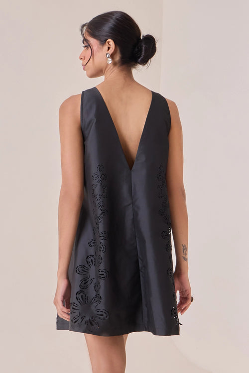Noir Art-Cut Shift Dress