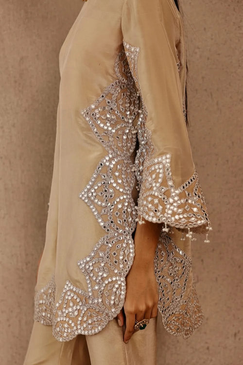 Zero Neck Kurta with Flared Sleeves with Bellbottoms