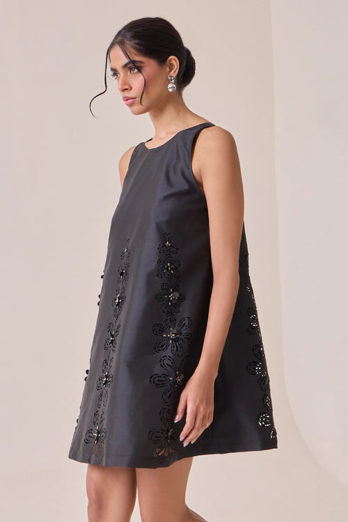 Noir Art-Cut Shift Dress