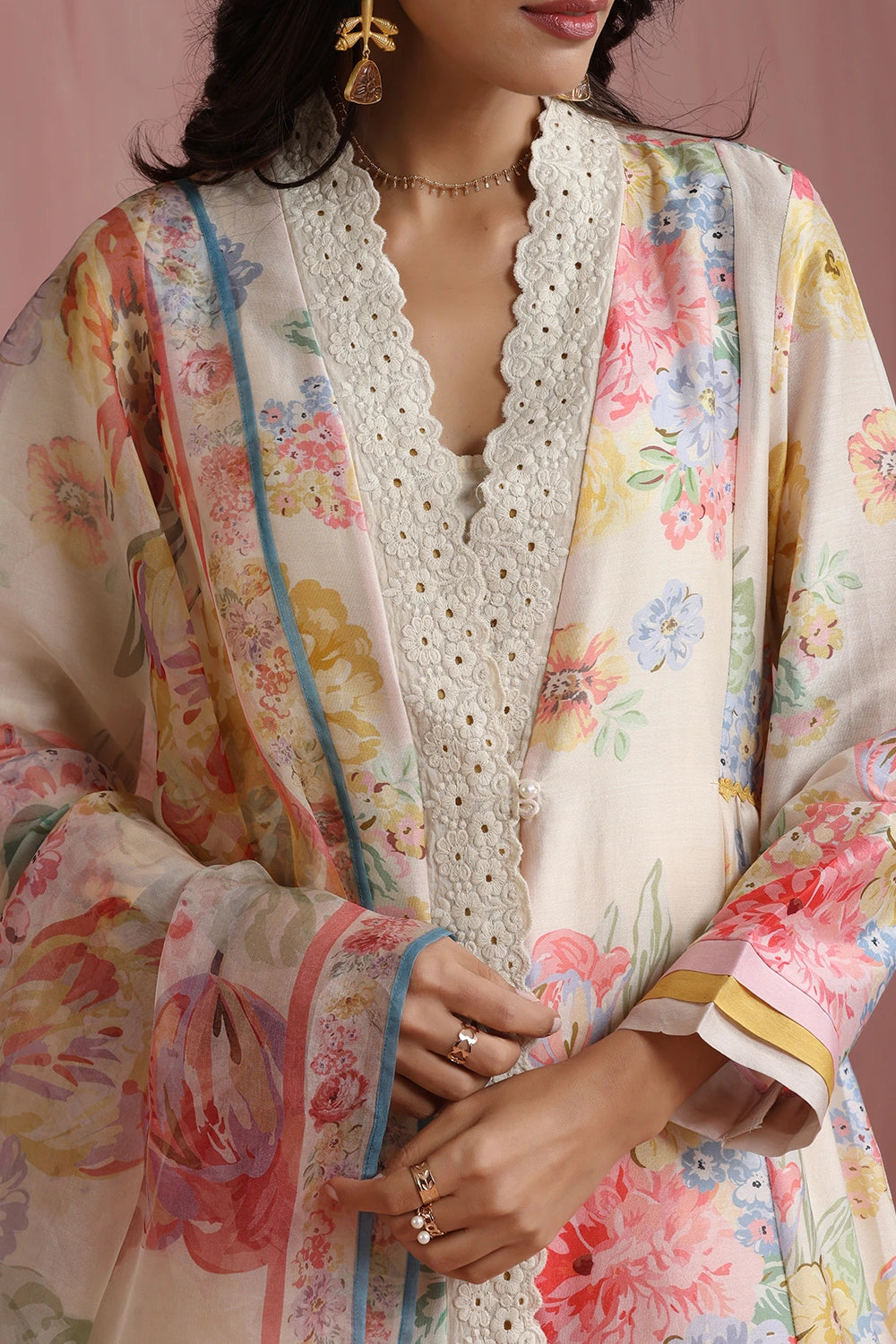 Rose Mahal Side Gathered Kurta Set