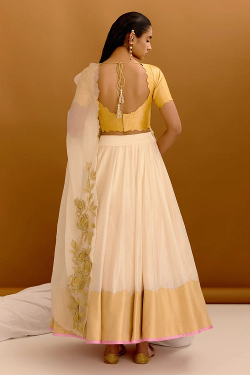 Noor Mahal Ghagri Set