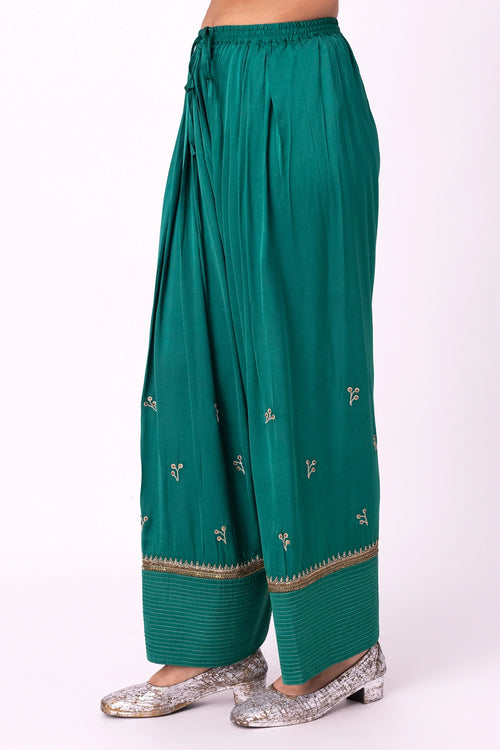 Nazneen Salwar