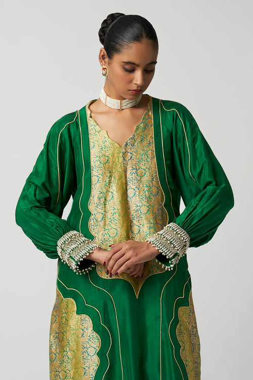 Panna Baagh Kurta and Pants Set