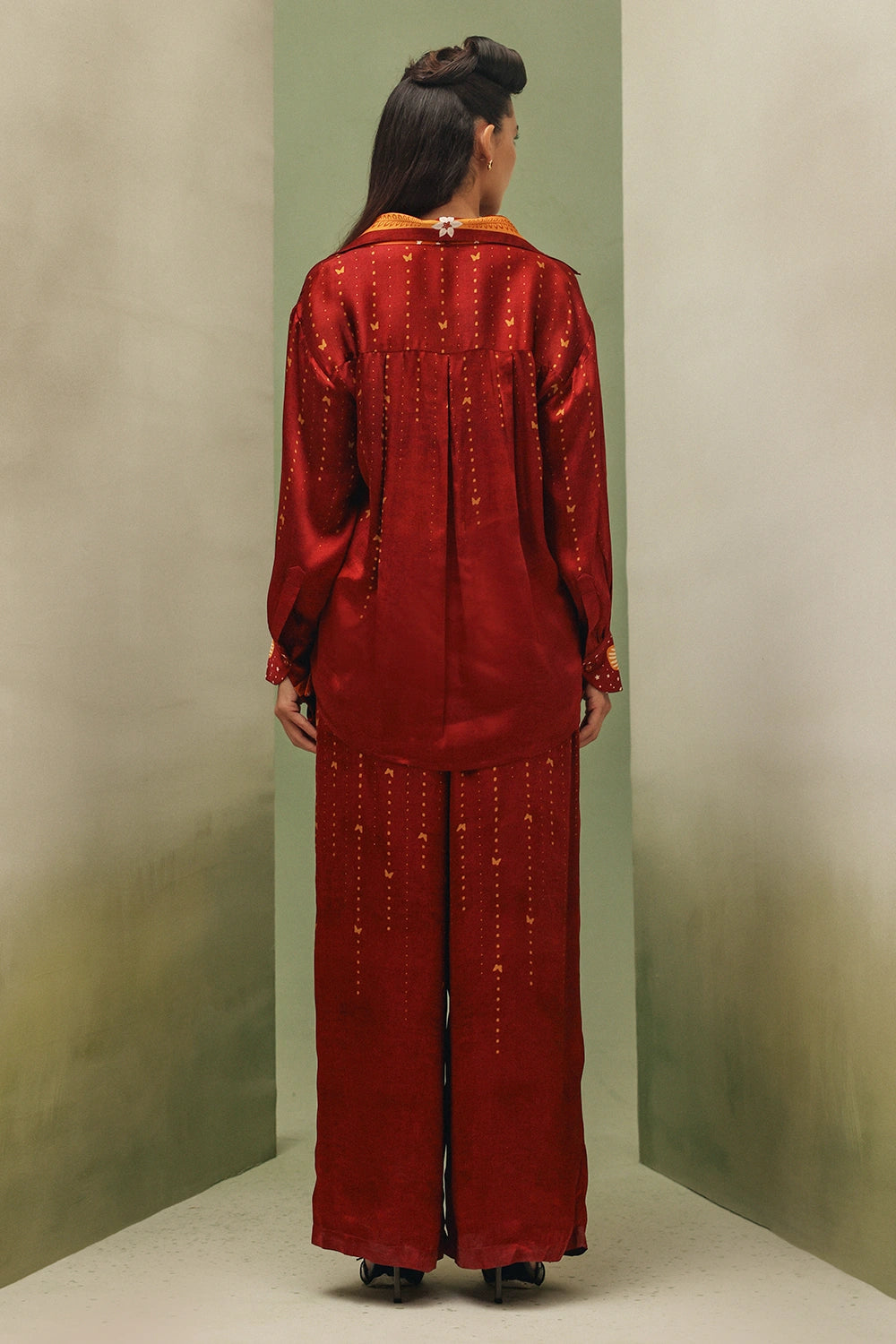 Wings of Wonder Iris Shirt with Thais Pants