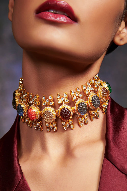 Valley of Flowers Choker And Bracelet