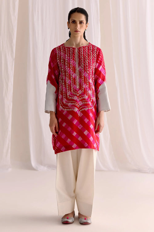 Leher-E-Gul Kurta Set