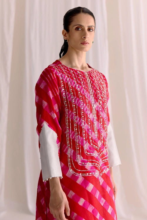 Leher-E-Gul Kurta Set
