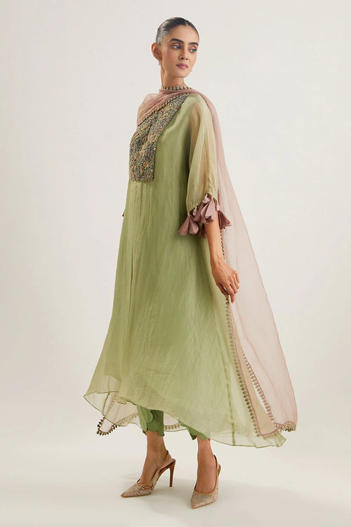 Saanjh Pista Kaftan Set