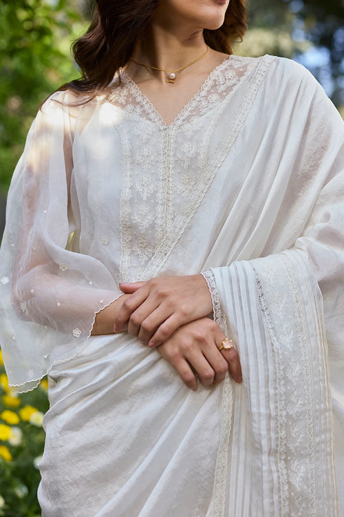 Wander Trail Ivory Embroidered Saree With Blouse