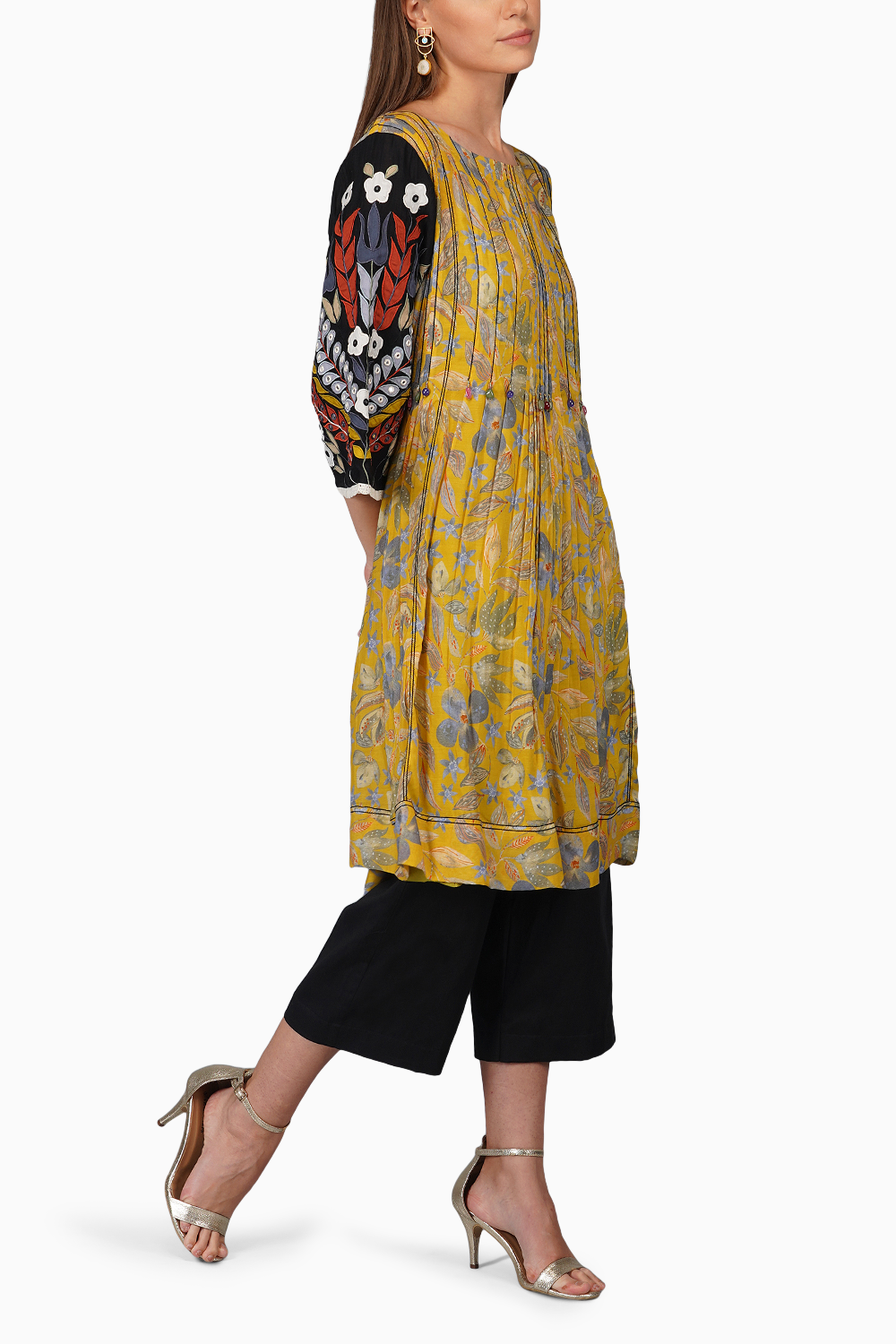 Flower Print Pleated Tunic Set With Applque Sleeves