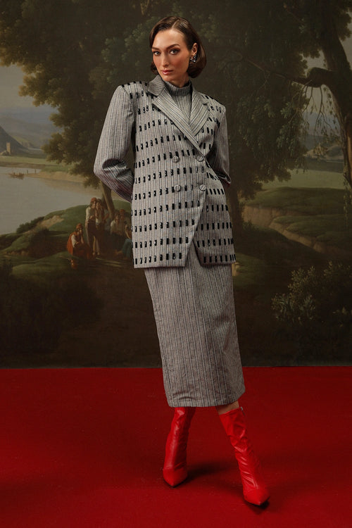 Lady Isolde