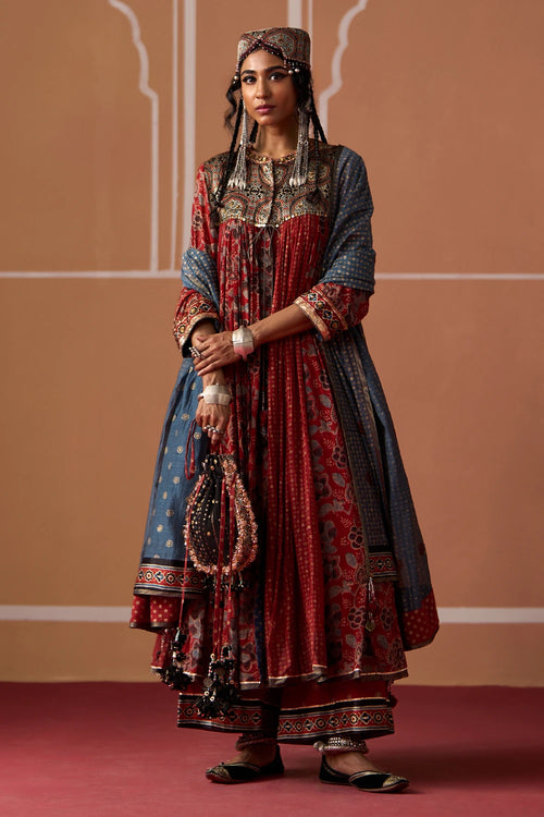 Vanya Kurta