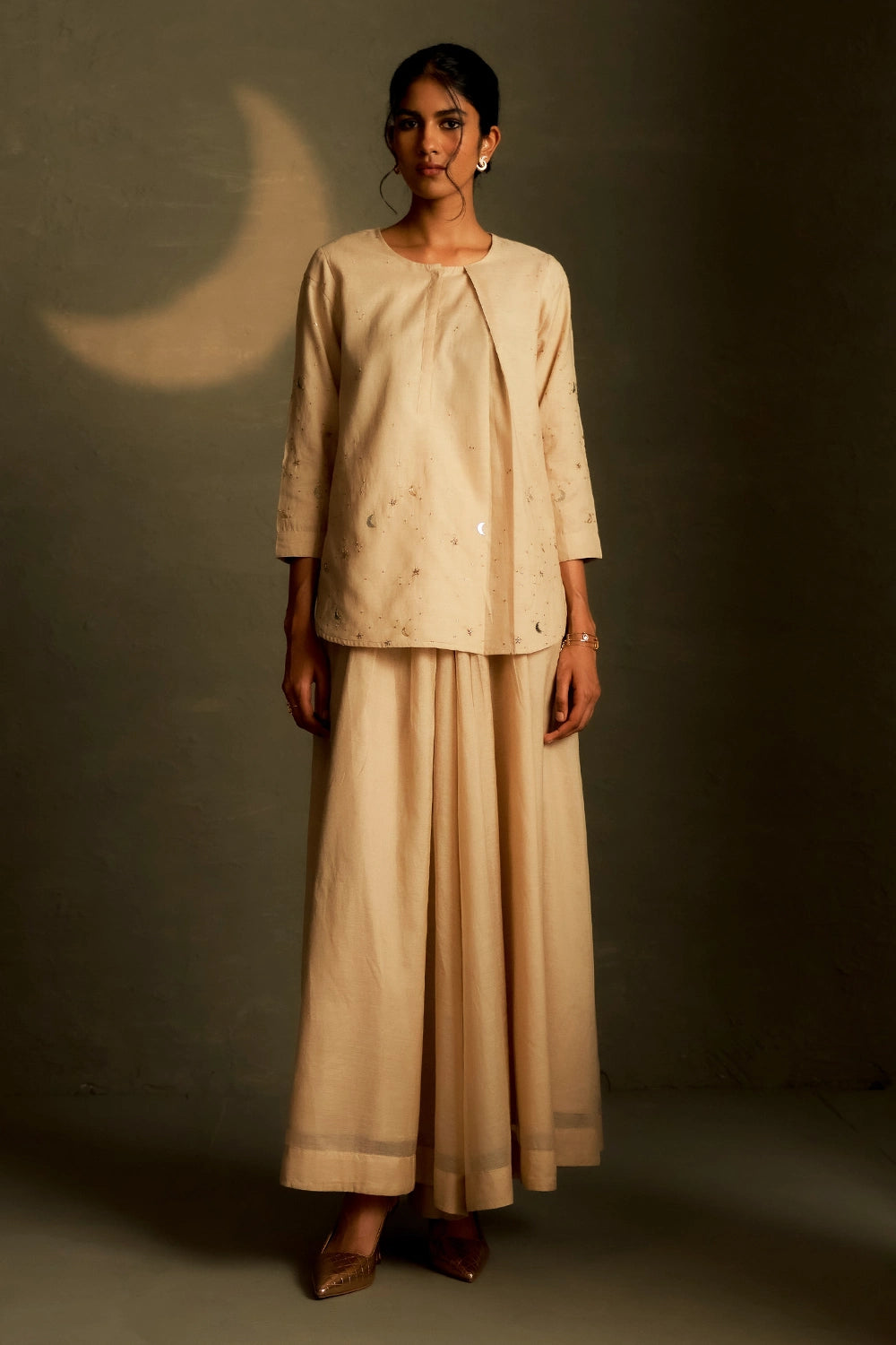 Chaand Kurti Skirt Set