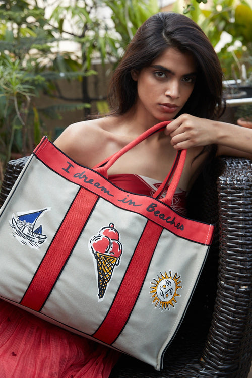 The Beach Tote