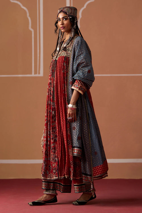 Vanya Kurta