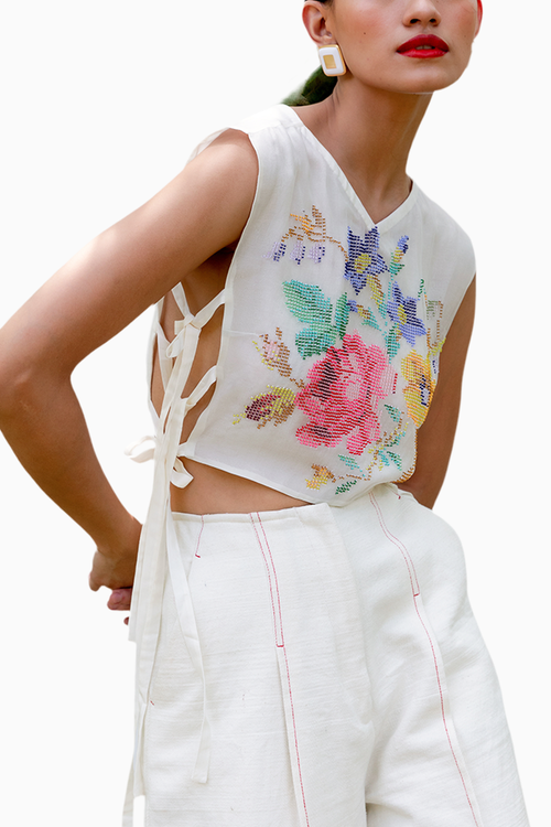 The Call of Spring Bib