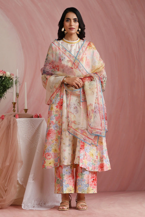 Courtyard Gardens Kurta Set