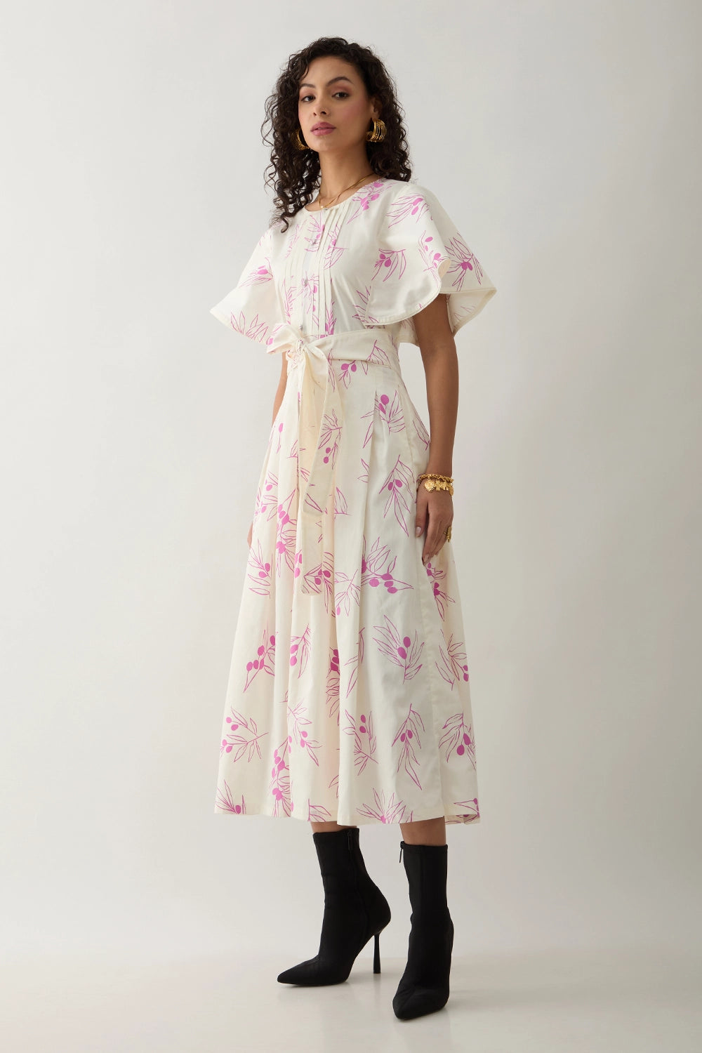 Nerul Off White Dress