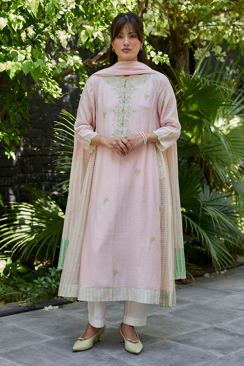 Thread & Bloom Pink Embroidered Kurta Set With Dupatta