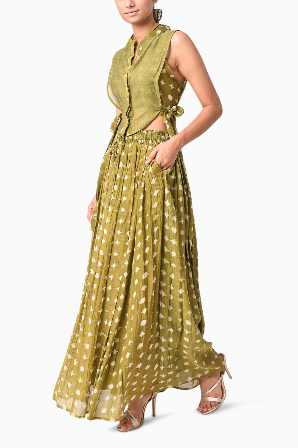 Heena Yoke Shima Tama Co-ord Set