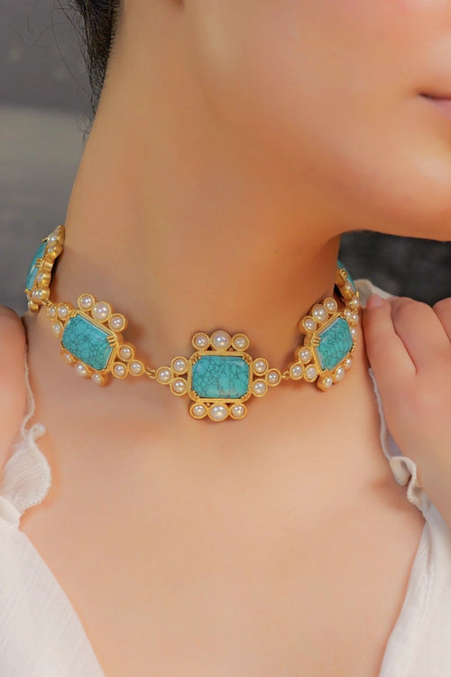 Santorini Chase Necklace