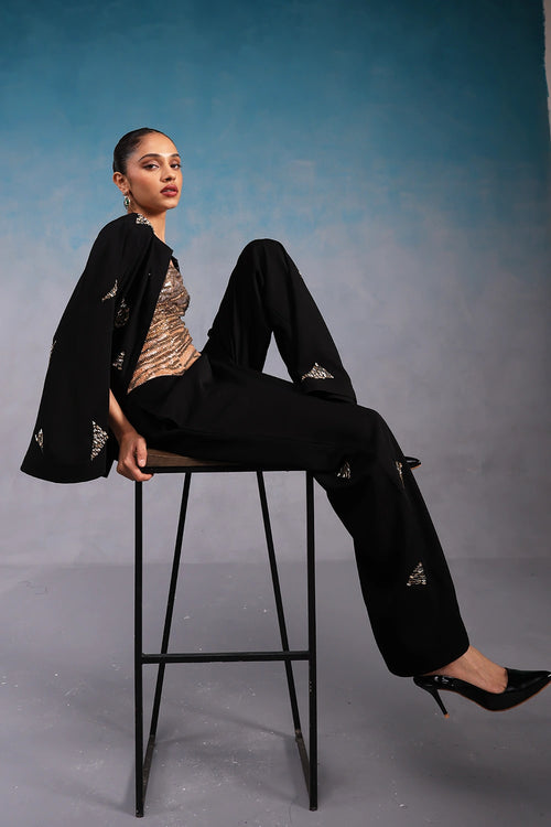 Black and Gold Kashti Cape