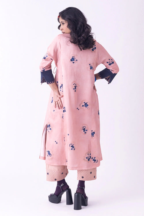 Surabhi Kurta