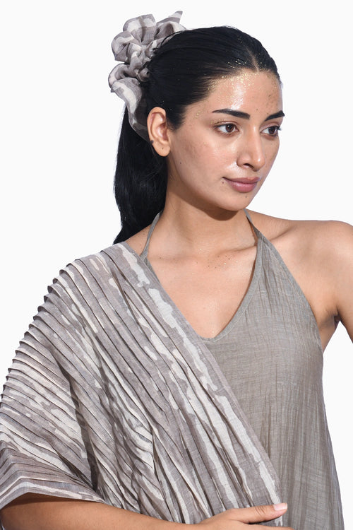 Ash Shima Halter Set