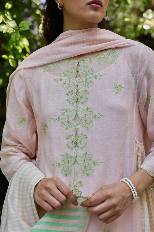Thread & Bloom Pink Embroidered Kurta Set With Dupatta