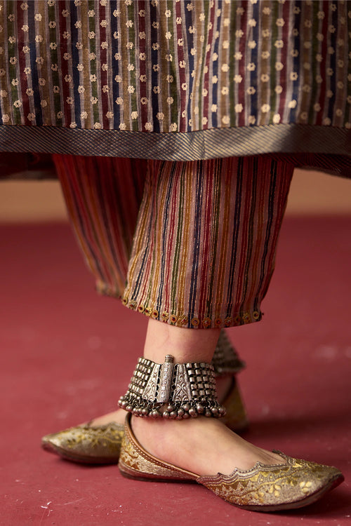 Kamya Kurta with Hameeda Pant and Samar Dupatta