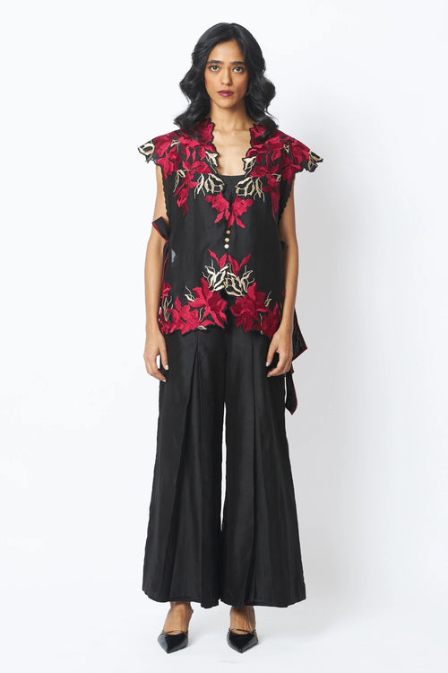 Pilar Floating Cape with Inner and Pants