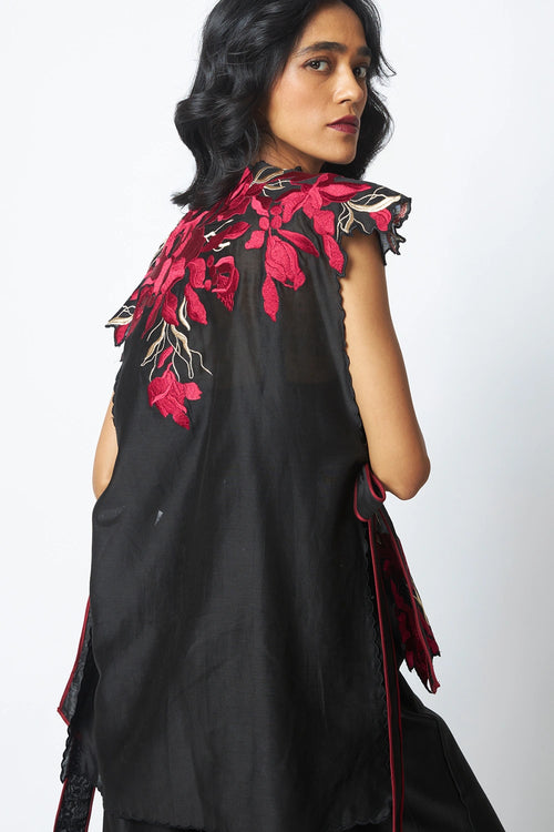 Pilar Floating Cape with Inner and Pants
