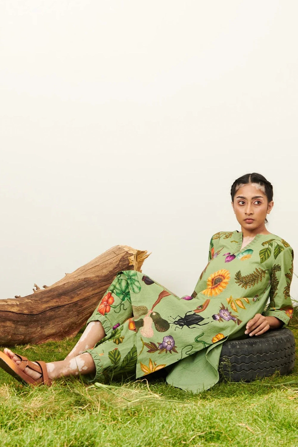 Green Grandma Kurti Set